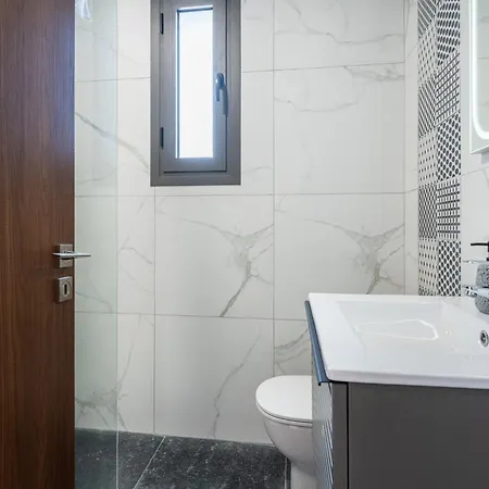 דירה Vervana 2-bedroom לרנקה